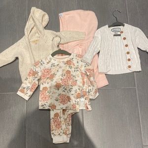 Baby sweater bundle - gils size 3-9M